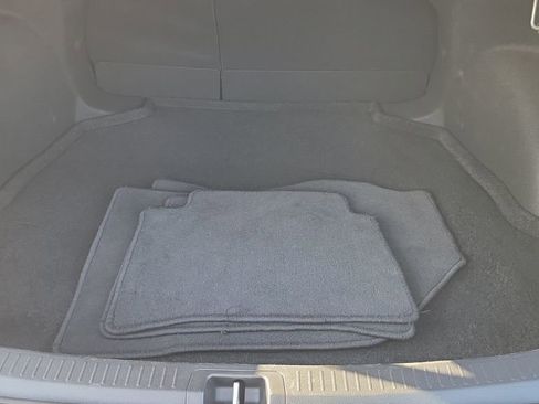 Used 2025 Toyota Corolla SE image 12