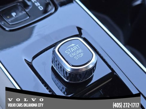 New 2026 Volvo XC90 B5 Core w/ Protection Package Premier image 20