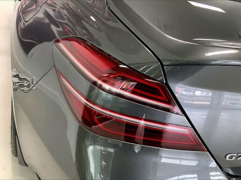 Used 2023 Genesis G70 2.0T w/ Sport Prestige Package image 30