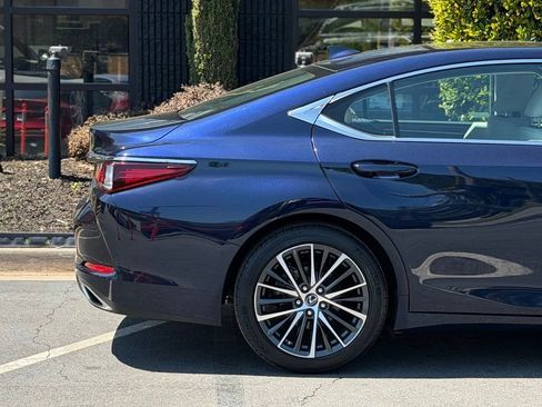 Used 2023 Lexus ES 350 w/ Premium Package image 22