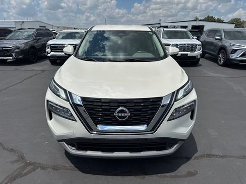 Used 2023 Nissan Rogue SV FWD image 9