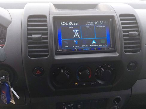 Used 2012 Nissan Xterra X AWD/4WD image 28