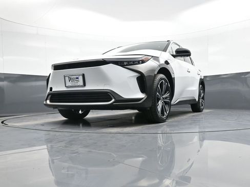 Certified 2023 Toyota bZ4X Limited image 26