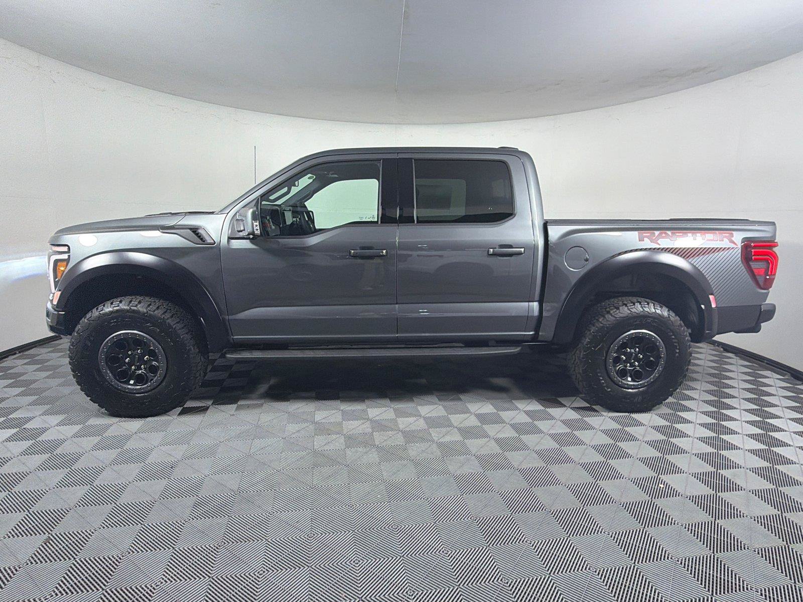 New 2026 Ford F150 Raptor AWD/4WD image 4