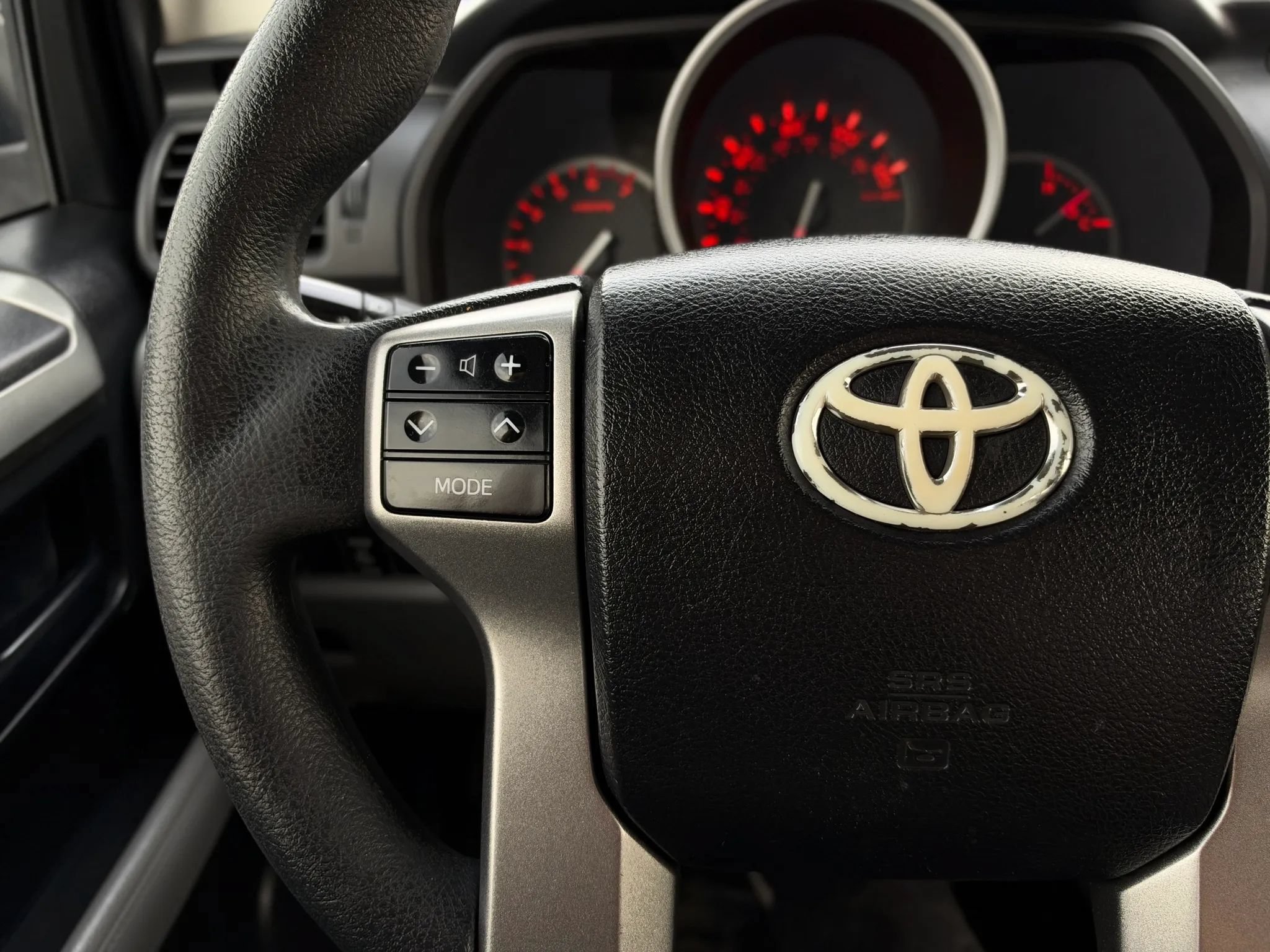 Used 2012 Toyota 4Runner SR5 w/ Convenience Pkg RWD image 28