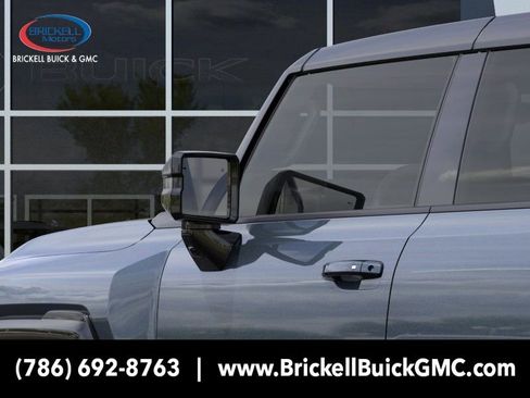 New 2026 GMC Hummer EV 4x4 Crew Cab image 9