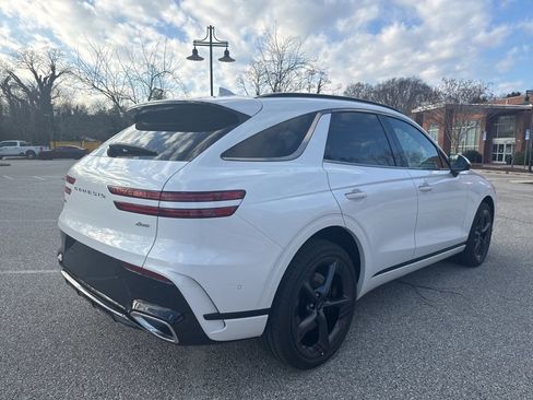 New 2026 Genesis GV70 2.5T Sport Prestige AWD/4WD image 10