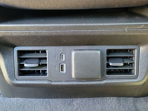 Used 2022 Chevrolet Silverado 1500 RST image 10