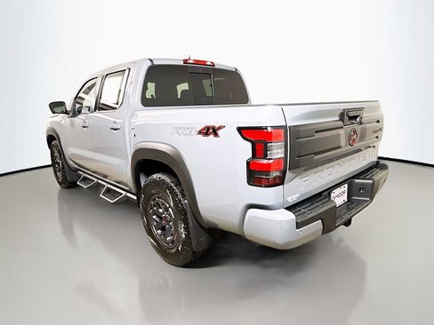 Used 2025 Nissan Frontier PRO-4X w/ Pro Convenience Package image 5