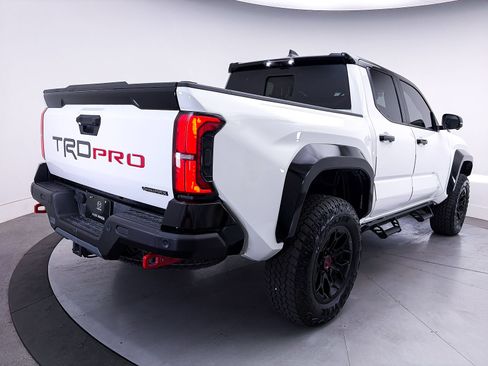 Used 2025 Toyota Tacoma TRD Pro AWD/4WD image 20