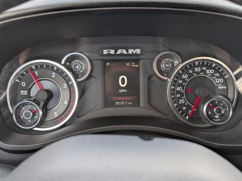 Used 2024 RAM 3500 Big Horn image 22