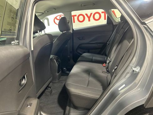 Used 2025 Hyundai Kona SEL AWD/4WD image 21