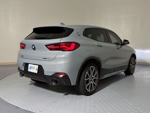 Used 2022 BMW X2 sDrive28i w/ Edition Package FWD image 9