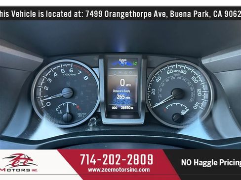 Used 2022 Toyota Tacoma TRD Off-Road image 23