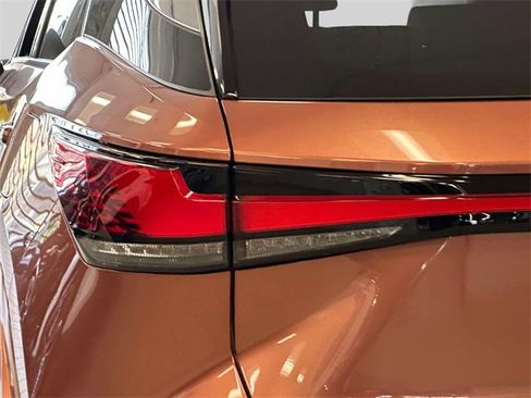 Certified 2025 Lexus RX 350 Premium image 13