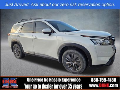 Used 2022 Nissan Pathfinder SV