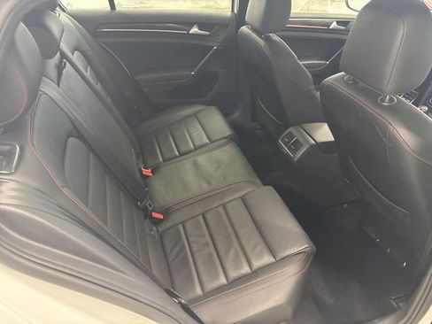 Used 2017 Volkswagen GTI Autobahn image 26
