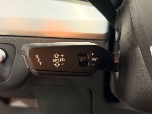 Used 2019 Audi SQ5 Prestige w/ Prestige Package AWD/4WD image 40