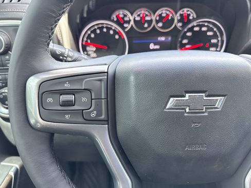 Used 2022 Chevrolet Silverado 1500 RST AWD/4WD image 15