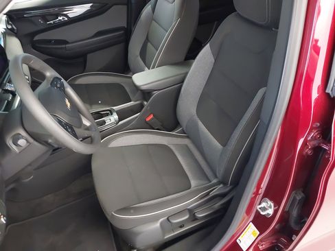 Used 2024 Chevrolet TrailBlazer LT w/ Driver Confidence Package image 23