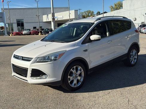 Used 2015 Ford Escape Titanium w/ Equipment Group 301A image 6
