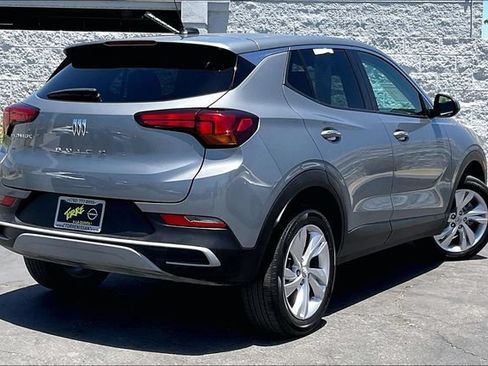 Used 2025 Buick Encore GX Preferred AWD/4WD image 13
