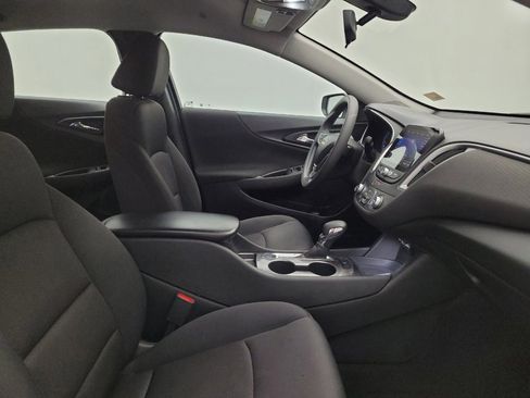 Used 2022 Chevrolet Malibu LS FWD image 21