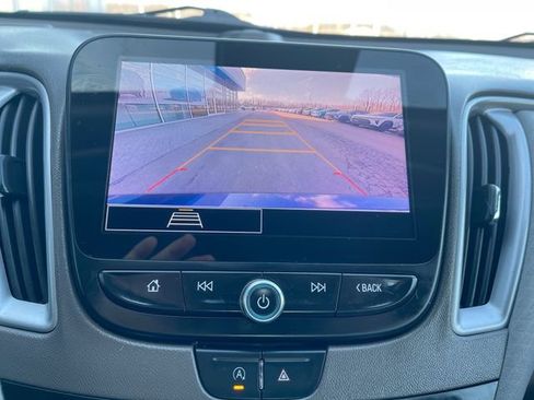 Used 2023 Chevrolet Malibu LS w/ Driver Confidence Package FWD image 14