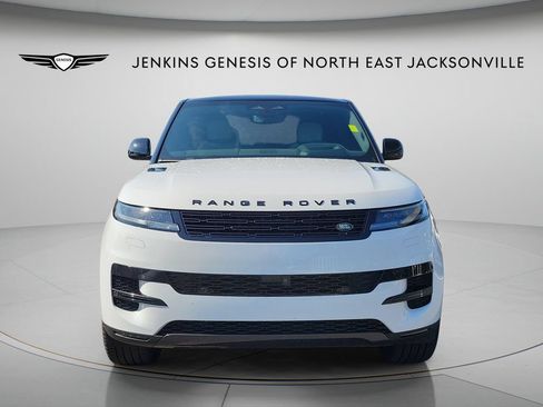 Used 2024 Land Rover Range Rover Sport SE AWD/4WD image 8