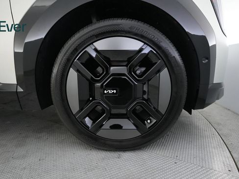 Used 2024 Kia EV9 GT-Line AWD/4WD image 20