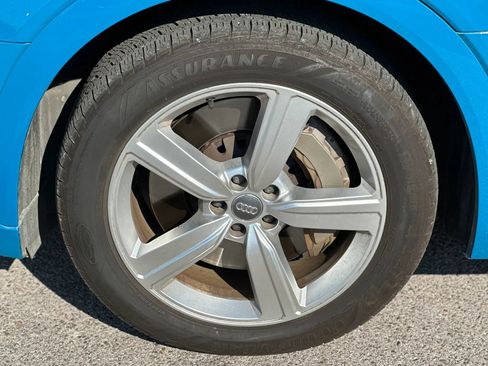 Used 2019 Audi e-tron Prestige AWD/4WD image 25