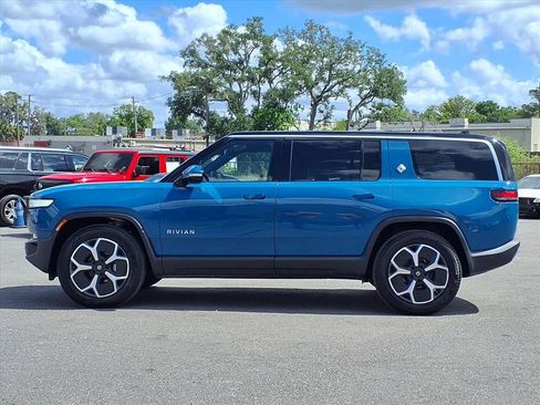 Used 2024 Rivian R1S Adventure AWD/4WD image 4