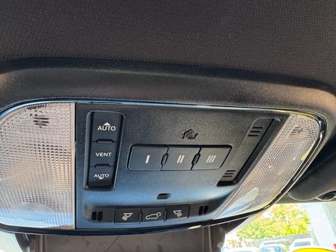 Used 2022 Dodge Durango GT AWD/4WD image 22