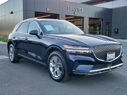 Certified 2023 Genesis GV70 2.5T image 27