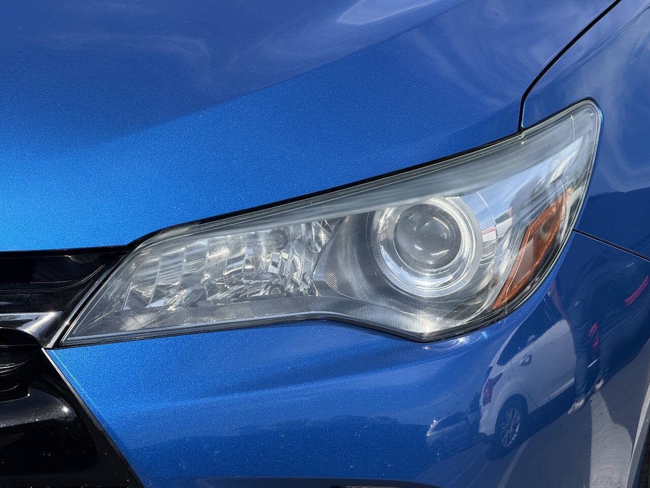 Used 2016 Toyota Camry SE FWD image 21