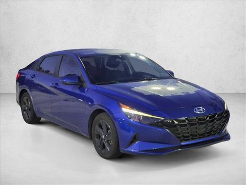 Used 2023 Hyundai Elantra Blue w/ Cargo Package FWD image 3