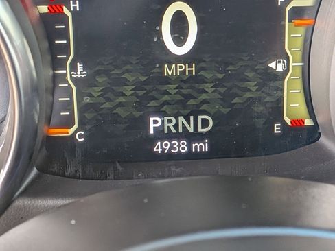 Used 2022 Jeep Wrangler Unlimited Sport image 19