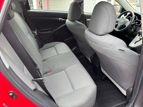 Used 2010 Toyota Matrix FWD image 10