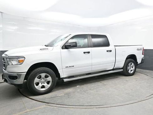Used 2023 RAM 1500 Big Horn AWD/4WD image 3