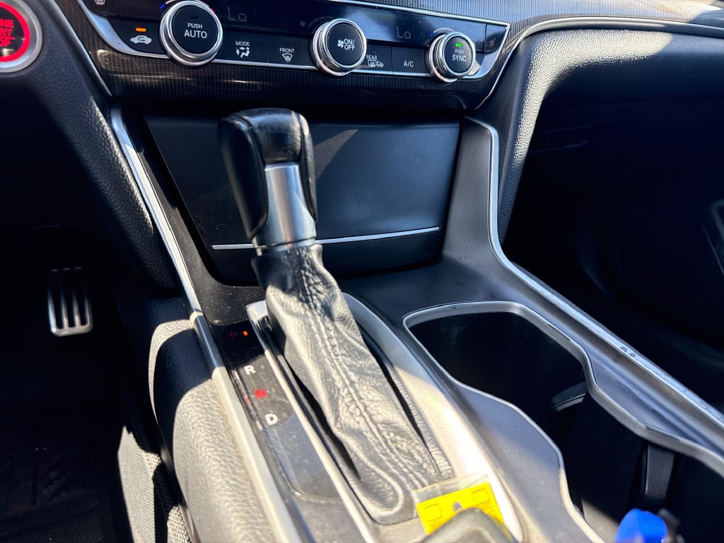 Used 2018 Honda Accord Sport image 27