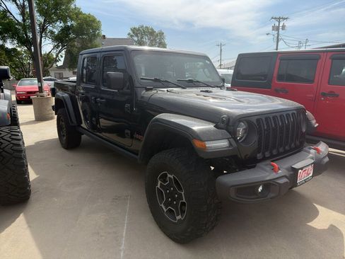 Used 2021 Jeep Gladiator Mojave AWD/4WD image 9