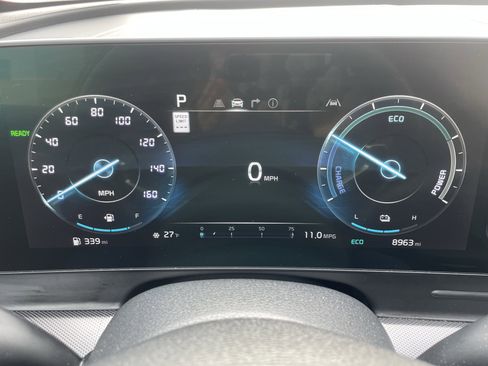 Certified 2025 Kia Sportage SX Prestige image 20