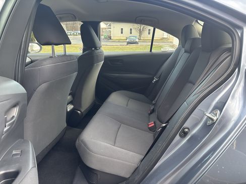 Used 2025 Toyota Corolla LE image 14