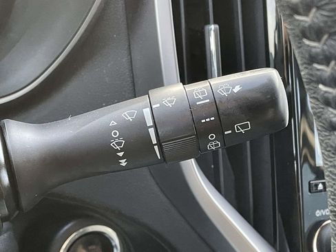 Used 2019 Subaru Ascent Limited w/ Popular Package #2 image 15