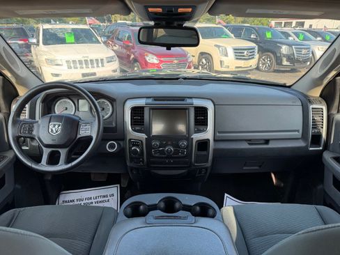 Used 2014 RAM 1500 Classic SLT AWD/4WD image 20