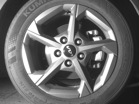 Used 2026 Kia K4 FWD image 16