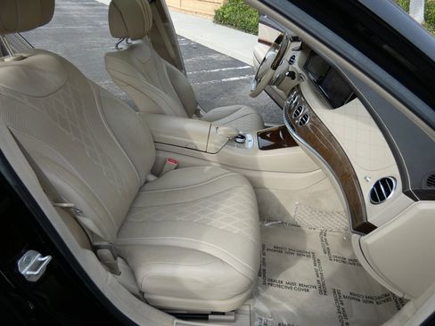 Used 2014 Mercedes-Benz S 550 Sedan image 28