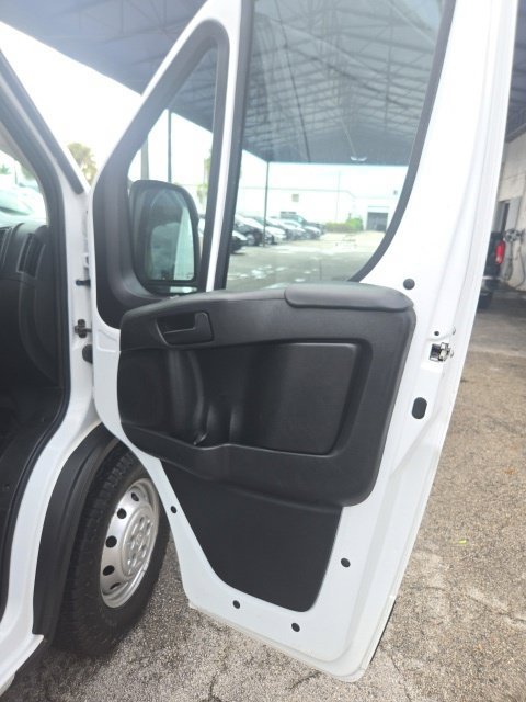 Used 2023 RAM ProMaster 2500 FWD image 11
