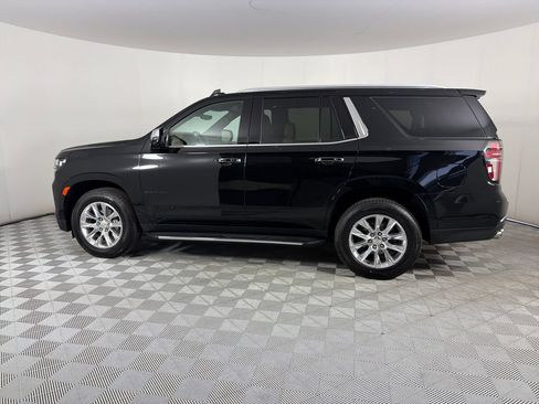 Used 2021 Chevrolet Tahoe Premier w/ Premium Package AWD/4WD image 4