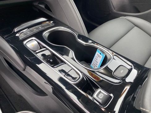 Certified 2023 Buick Envision Essence image 14